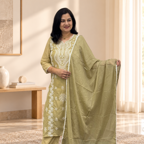 Parul Kalra - Founder of Anhad Fashions
